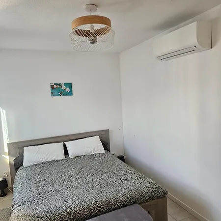 7 Personnes Melody * Santa-Maria-Poggio (Corsica)